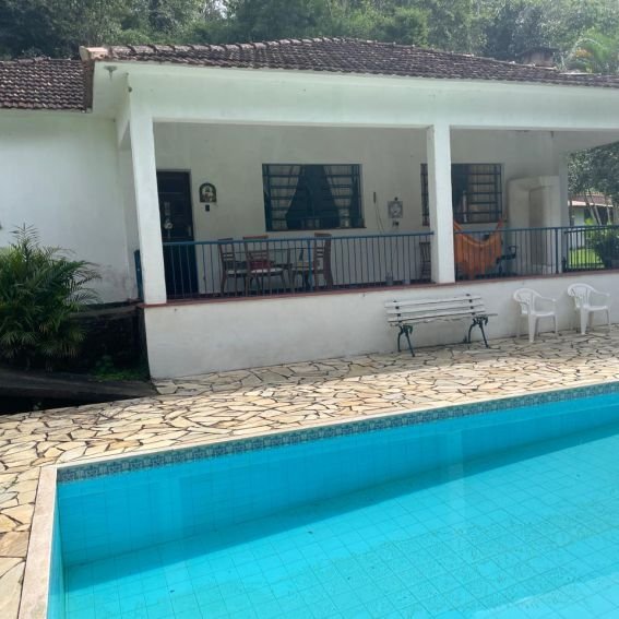 Casa com piscina